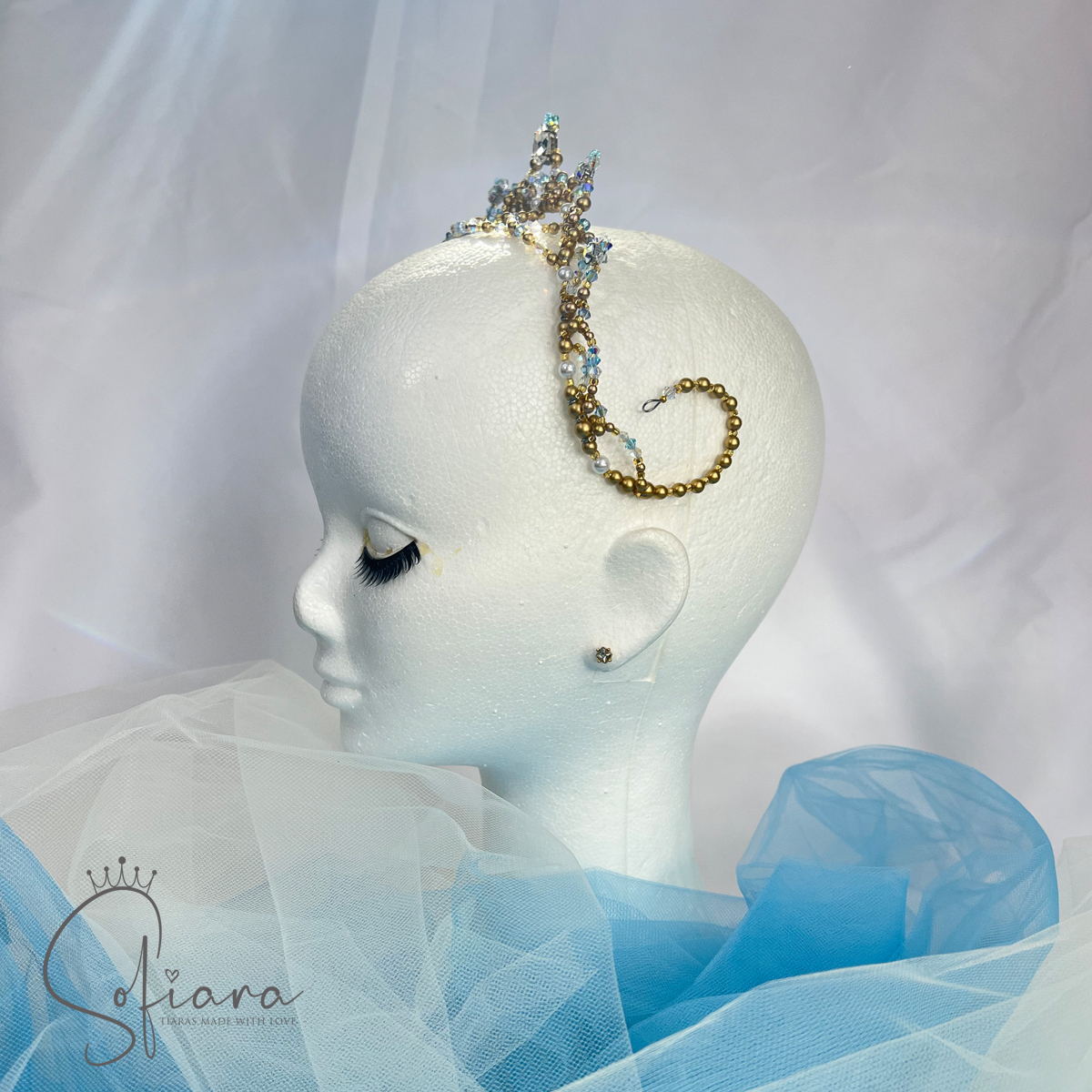 light blue tiara - Image 3